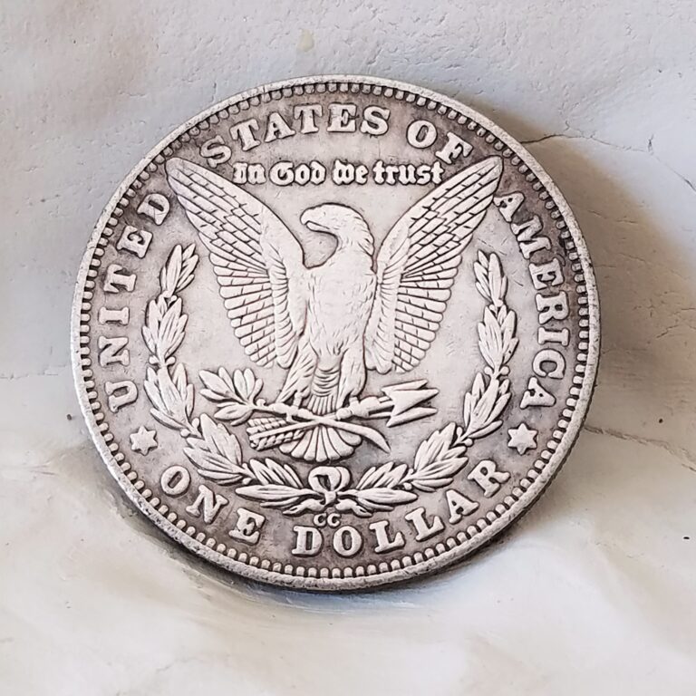 1879 Tattoo Princess with Her Skeleton King Medallion Art - comes with Display Standa - Image 3