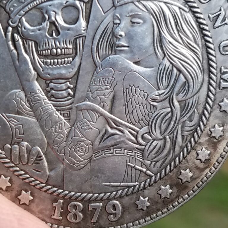 1879 Tattoo Princess with Her Skeleton King Medallion Art - comes with Display Standa - Image 6